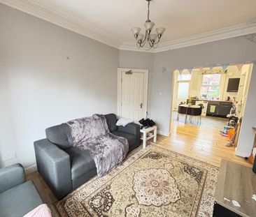 4 bedroom house to rent - Photo 1