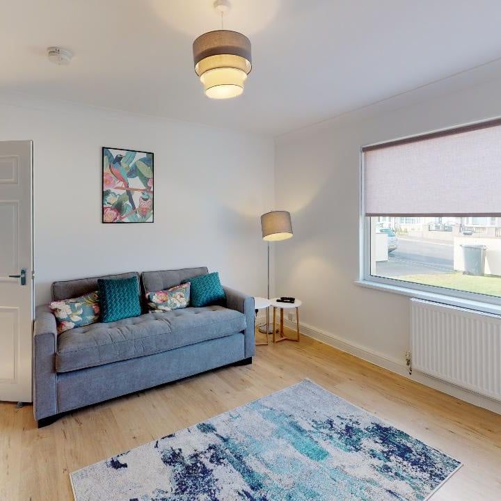 Room in a Shared House, Helston Road, LS10 - Photo 1