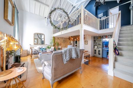 3 bedroom detached house to rent - Photo 2