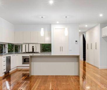 135A Linacre Road, Hampton VIC 3188 - House For Rent | Domain - Photo 4