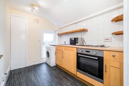 1 bedroom flat to rent - Photo 3