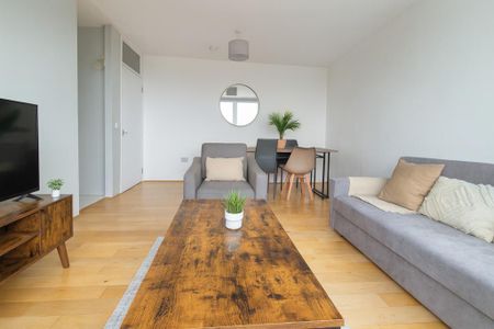 2 bedroom flat to rent - Photo 3