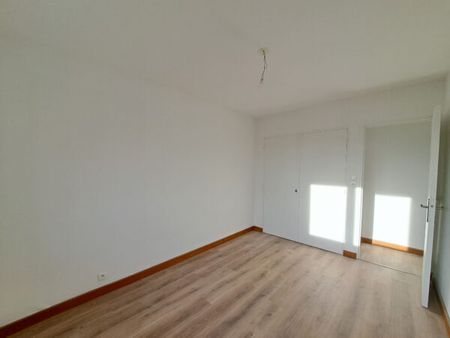 Appartement / Location - Photo 2