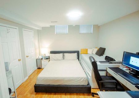 For Lease - 1253 Brillinger Street, Oakville, Ontario - Photo 5