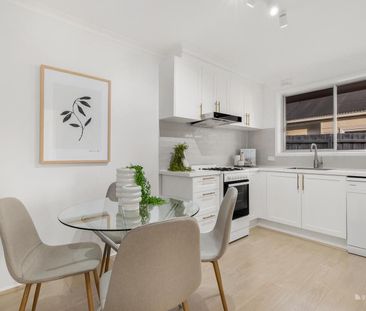 Stylish Villa Living in a Prime Ringwood Location! - Photo 6