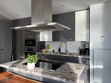 For Lease - 8 The Esplanade N/A Unit# 4510, Toronto, Ontario - Photo 4