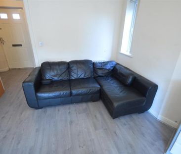 4 bedroom townhouse to rent - Photo 1