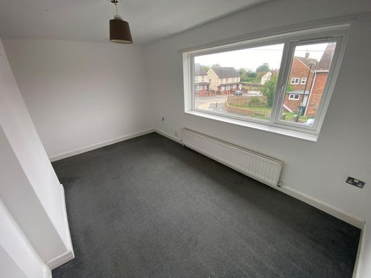 2 bedroom semi-detached house to rent - Photo 1