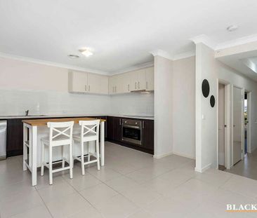 Low maintenance three bedroom Bonner home opposite reserve with solar - Photo 6