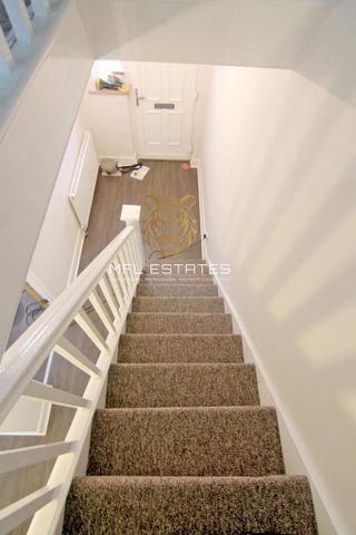 3 bedroom terraced house to rent - Photo 3