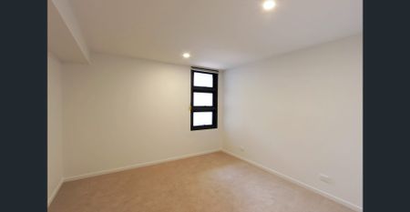 Spacious 3-Bedroom Apartment - Photo 4