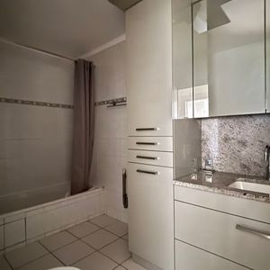 Location Appartement 2 pièces 41m² - Photo 2