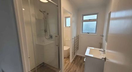 Fresh as a Daisy - Photo 4