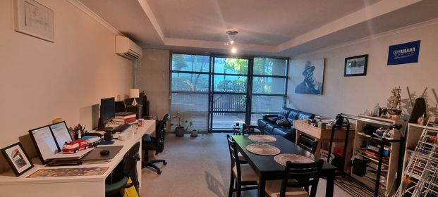 South Melbourne - Photo 1