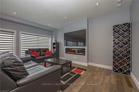 For Lease - 3002 HEARDCREEK Trail Unit# UPPER, London North, Ontario - Photo 2