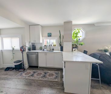 32 Garnet St, St. Catharines - 2 Bedroom Main Unit - Photo 5