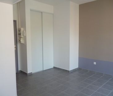 Location Appartement 1 pièce 21m² CLERMONT FERRAND 63000 - Photo 4