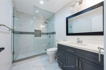 For Lease - 465 Fergo Avenue, Mississauga, Ontario - Photo 5