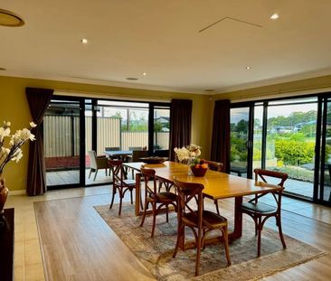 Broadbeach Waters - Photo 1