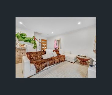 Modern Living in a complex with Pool - Photo 1