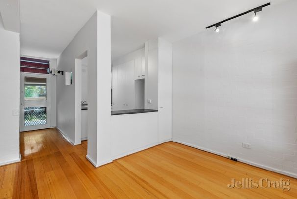 12/18 Silverdale Road, Eaglemont - Photo 1