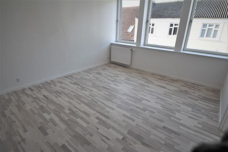 På gågaden i Vejle - ny renoveret - Foto 3