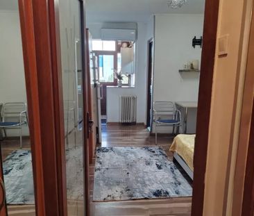 250 euro! Garsoniera, et 2 Galata - Photo 1