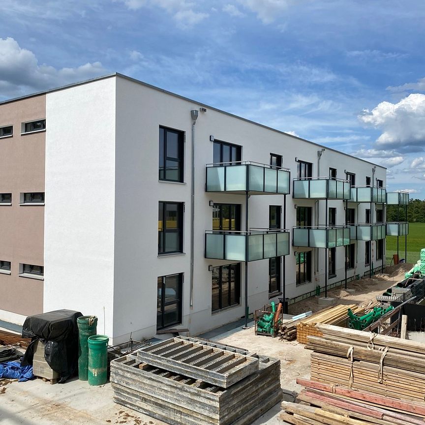 Hier ist das Glück zu Hause! Moderne 2-, 3-und 4-Zimmer-Wohnungen in SC-Wolkersdorf zur Miete! - Photo 1