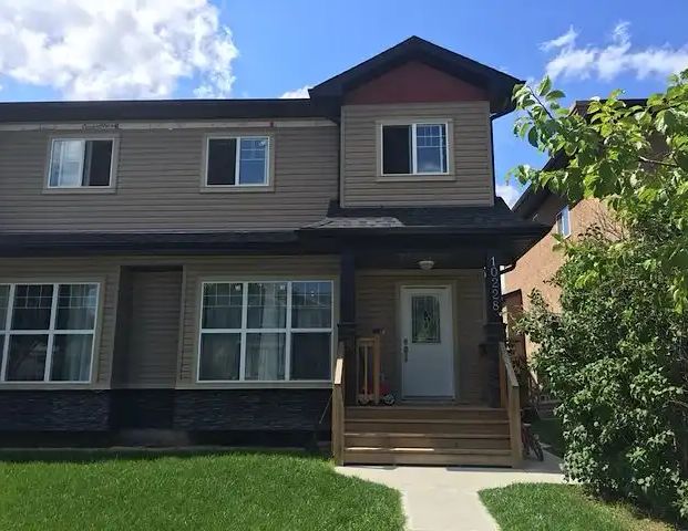 Rebuilt new duplex house in Canora with finished basement (West Edmonton) | 10228 155 St NW, Edmonton - Photo 1