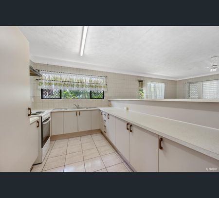1/17 Elizabeth Street, Aitkenvale, Qld 4814 - Photo 2