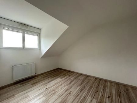 Appartement à louer 4 pièces 73.71m² - Photo 2