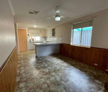 3x1 Australind close to schools - Photo 3