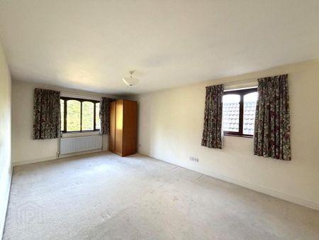 550a Upper Newtownards Road, Belfast, BT4 3HE - Photo 4