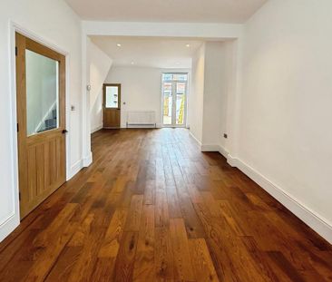 2 bedroom terraced house to rent - Photo 4