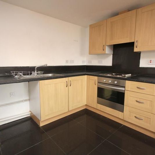 2 Bedroom Flat / Apartment to let - Photo 1