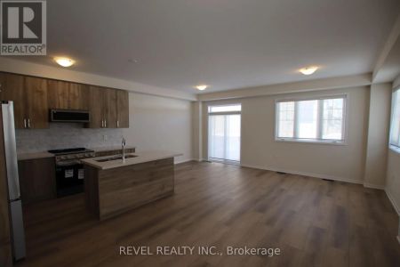 1372 CANFIELD STREET - Photo 2