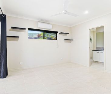 Family home in Gordonvale - Photo 2