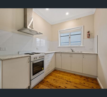 2/746 Macauley Street, Albury, NSW 2640 - Photo 5