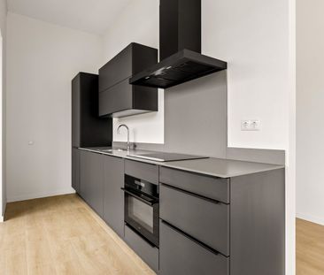 Appartement te huur: Elizabeth Anscombestraat 407 1062 LE Amsterdam - Photo 4