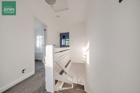 2 bedroom end of terrace house to rent - Photo 5