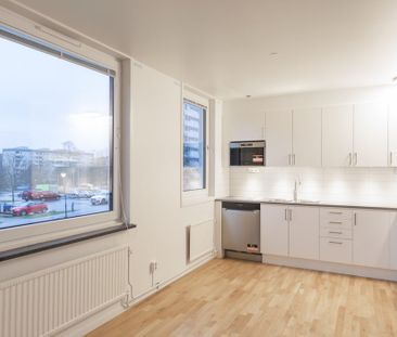Tempelriddarvägen 17, Bredäng - Foto 2