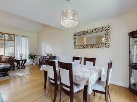 For Lease - 173 Dunwoody Drive, Oakville, Ontario - Photo 2