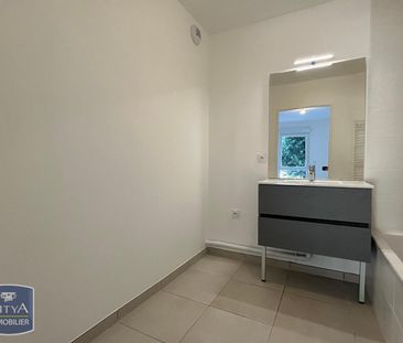 Location Appartement 2 pièces 42m² THONON LES BAINS 74200 - Photo 5