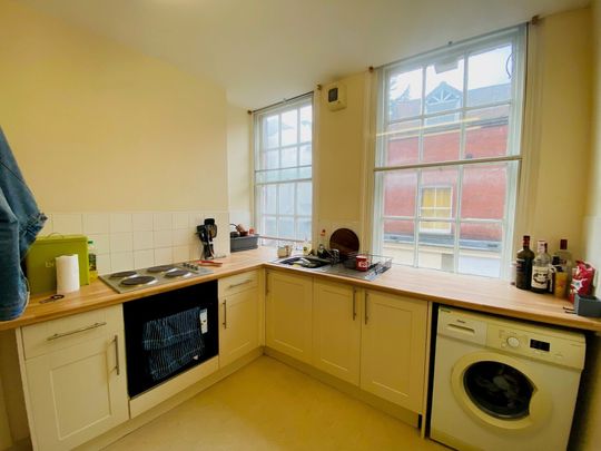 1 bedroom flat to rent - Photo 1