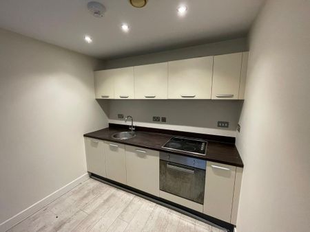 2 bedroom flat to rent - Photo 4