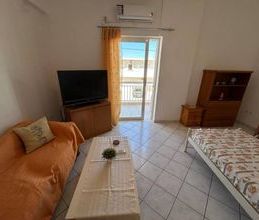 Διαμέρισμα για ενοικίαση - Ξυλόκαστρο, - Photo 1