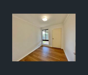 Light and Bright Living - Photo 5