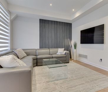 For Lease - 14 Pageant Avenue, Vaughan, Ontario - Photo 3