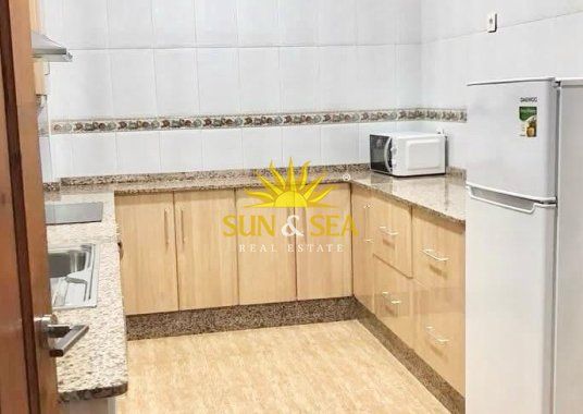 2-BEDROOM GROUND FLOOR APARTMENT NEAR THE SEA IN TORREVIEJA