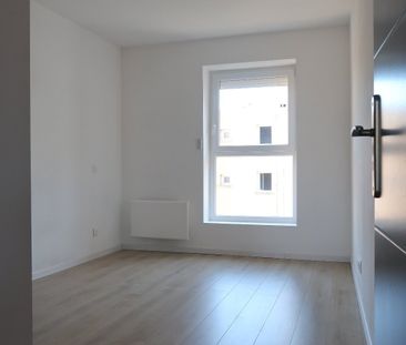 Location Appartement 3 pièces 65m² FIRMINY 42700 - Photo 2